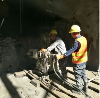 广安水下抗分散灌浆料特点 水下不分散注浆料介绍