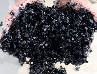 广安沥青冷补料（沥青砂）的优势特点与施工流程解析